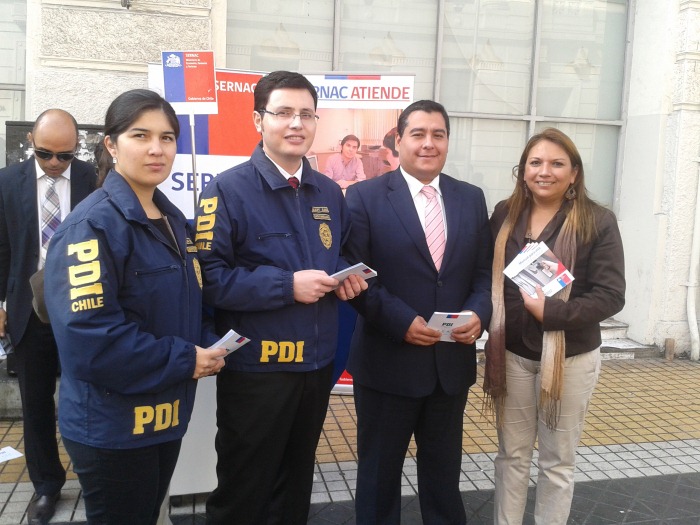 Antofagasta: Sernac y PDI lanzaron campaña “Tarjeta Segura” y entregaron recomendaciones en terreno Antofagasta: Sernac y PDI lanzaron campaña “Tarjeta Segura” y entregaron recomendaciones en terreno
