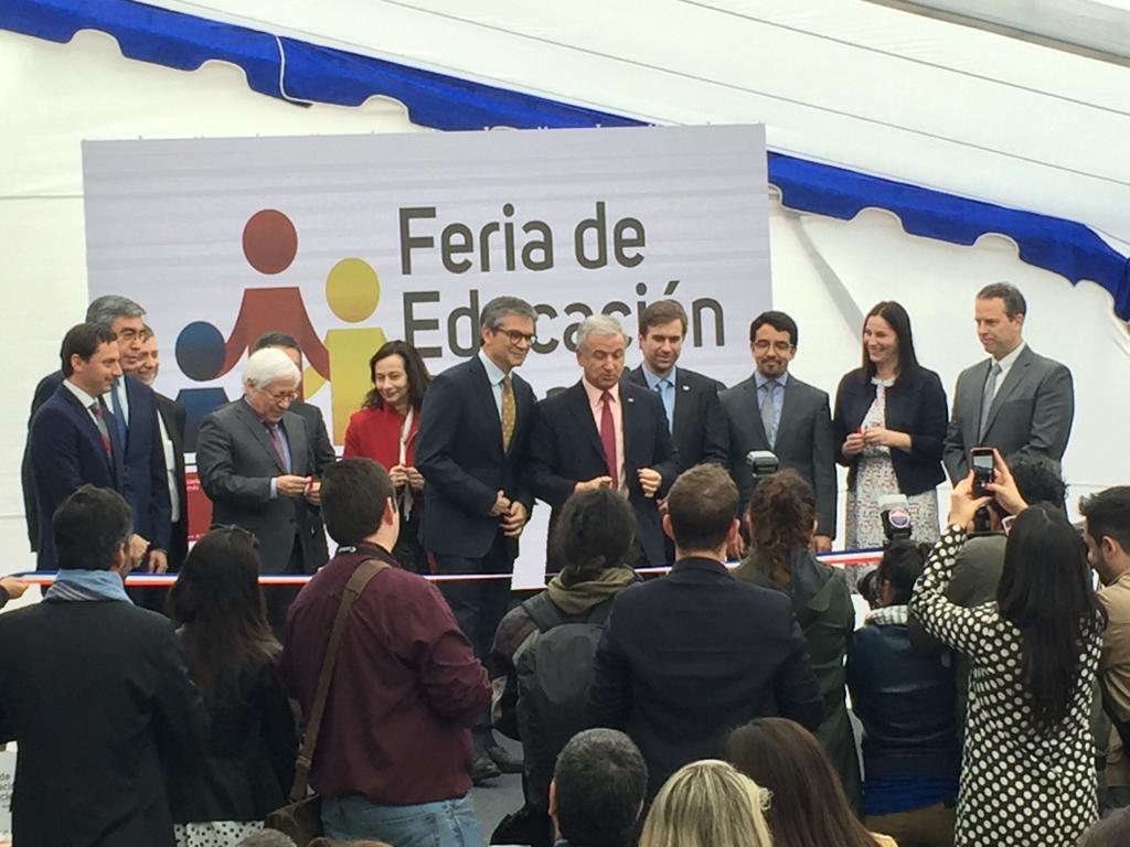 Autoridades inauguran feria de la educación financiera Autoridades inauguran feria de la educación financiera