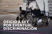 SERNAC ofició a aerolínea SKY Airline por eventual acción discriminatoria en contra de pasajera con discapacidad