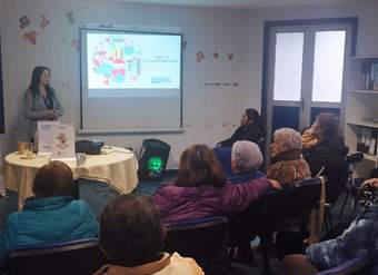 Taller a personas mayores en Municipalidad de Victoria