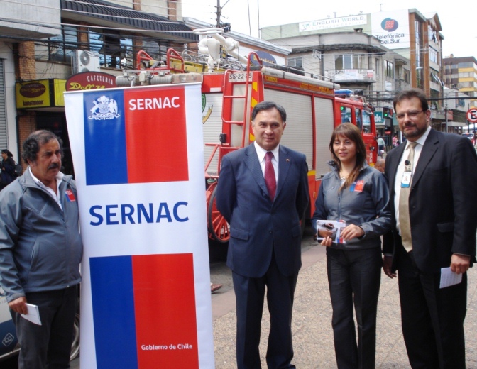 sernac-entrega-recomendaciones-para-compras-navidenas-en-Temuco-3diciembre2012 sernac-entrega-recomendaciones-para-compras-navidenas-en-Temuco-3diciembre2012