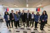 Ministro de Economía, Juan Andrés Fontaine, visitó la oficina de atención de público de la Dirección Regional Metropolitana del SERNAC. Ministro de Economía, Juan Andrés Fontaine, visitó la oficina de atención de público de la Dirección Regional Metropolitana del SERNAC.